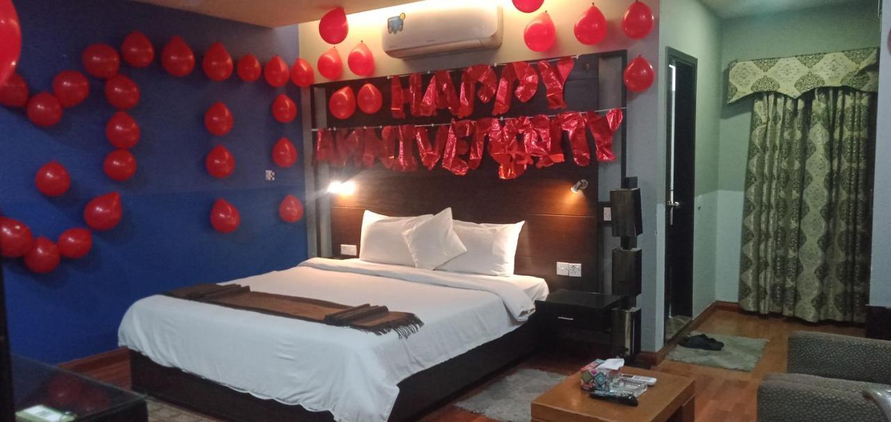 Hira Guest House Карачі Екстер'єр фото